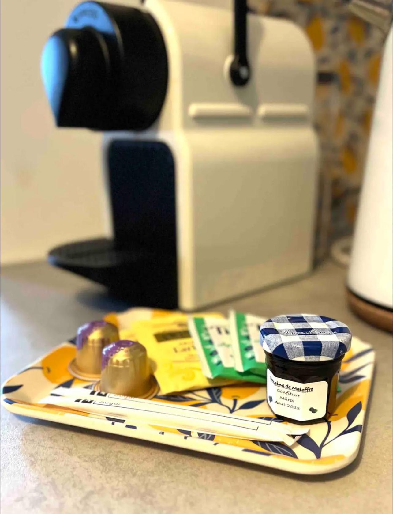 Charmante Maisonette A Arconnay エクステリア 写真